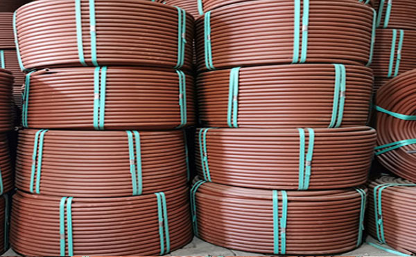 幸福路街道穿线管